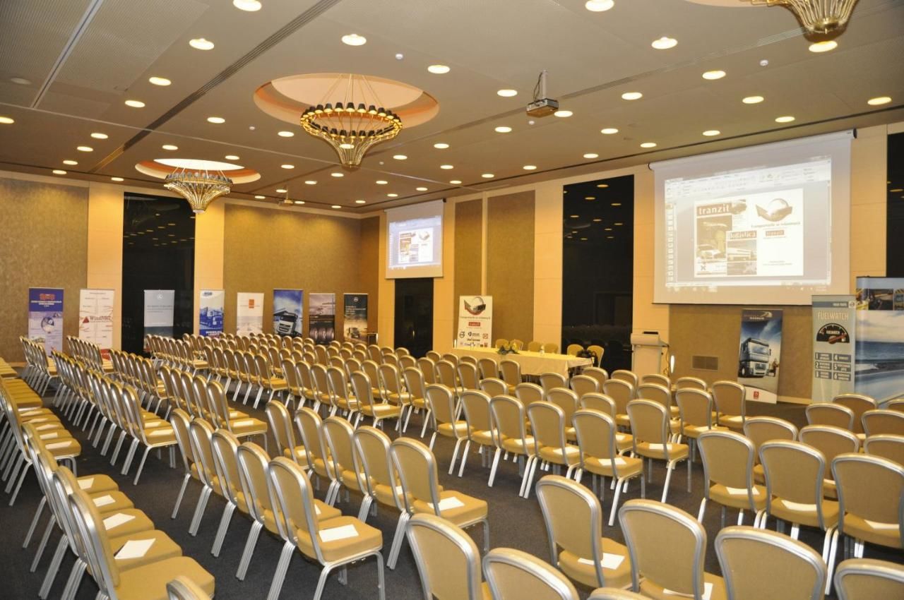 Отель Golden Tulip Ana Dome Hotel Клуж-Напока-31