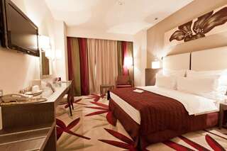Отель Golden Tulip Ana Dome Hotel Клуж-Напока Стандартный номер с кроватью размера "queen-size"-2