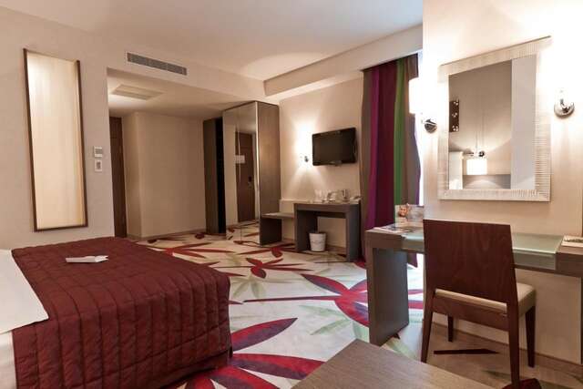 Отель Golden Tulip Ana Dome Hotel Клуж-Напока-9